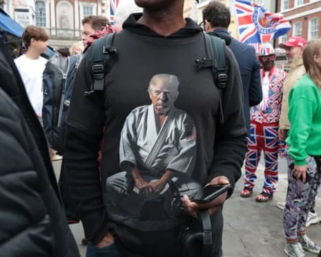 Superfans Gather in Windsor to Enliven Trump’s Spectacle of Minimal Action